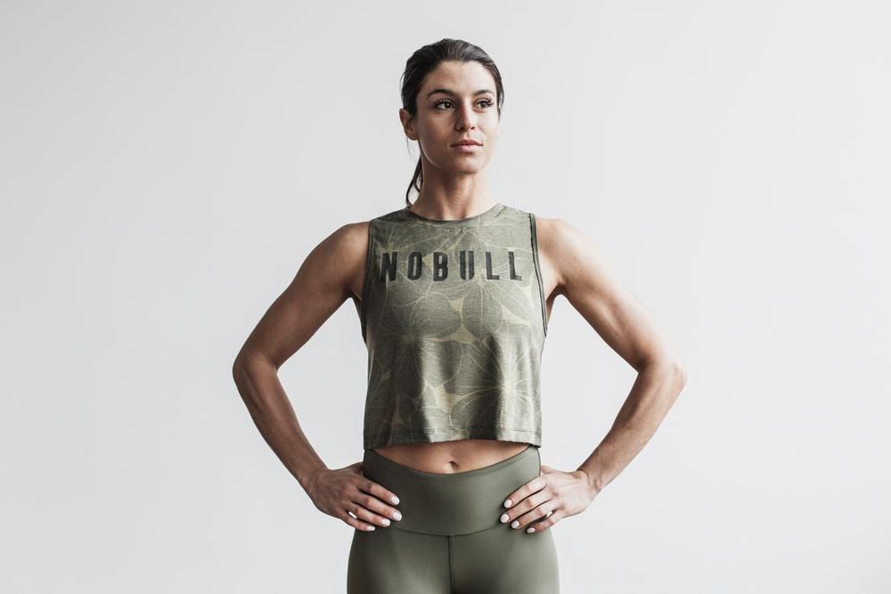 NOBULL Women's Muscle Tank Tops - Army Green Hibiscus - Ireland (3471TVMLY)